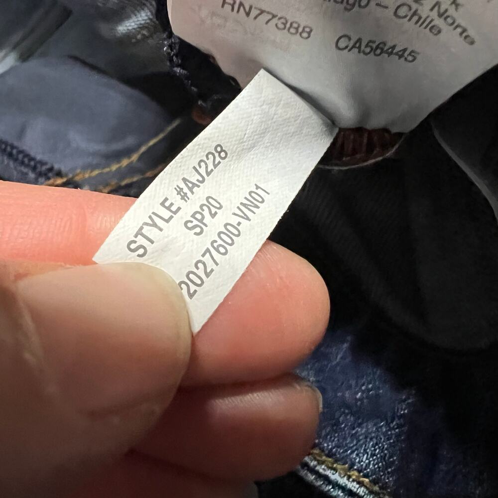 Madewell Women's Straight Leg Maternity Jeans - Blue - Picture 8 of 12